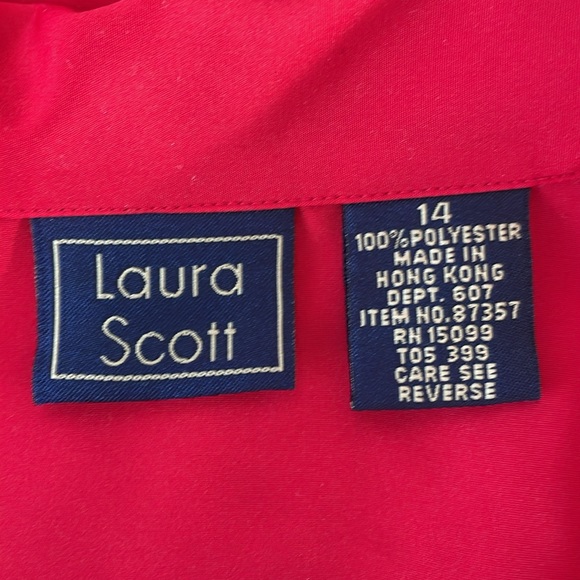Laura scott vintage red dress shirt with beautiful detail - Picture 5 of 5